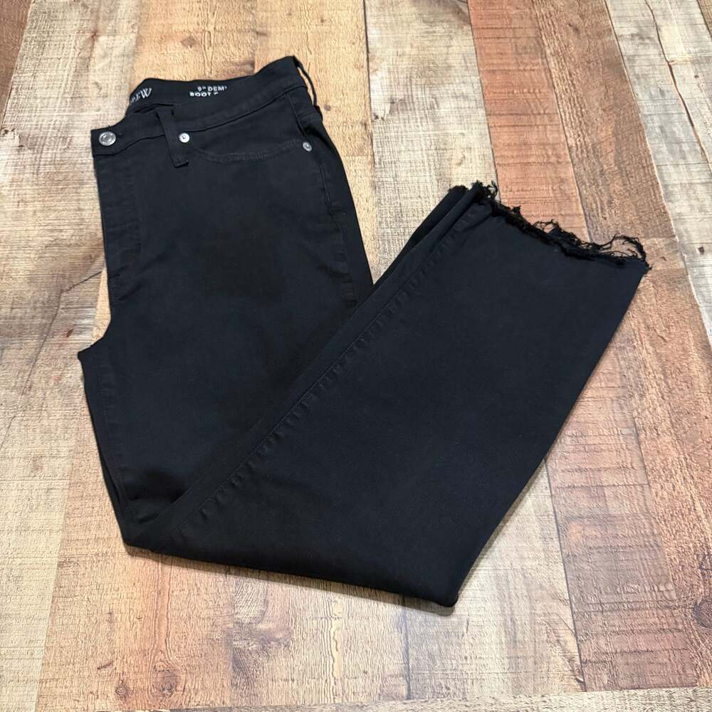 J. Crew Wmns Black Denim Billie Demi Boot Crop Jeans Sz 30 Stretch Closet Staple